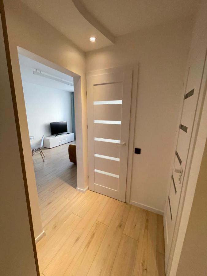 Mb Livinga Apartamentai Taikos G Мажейкяй Экстерьер фото